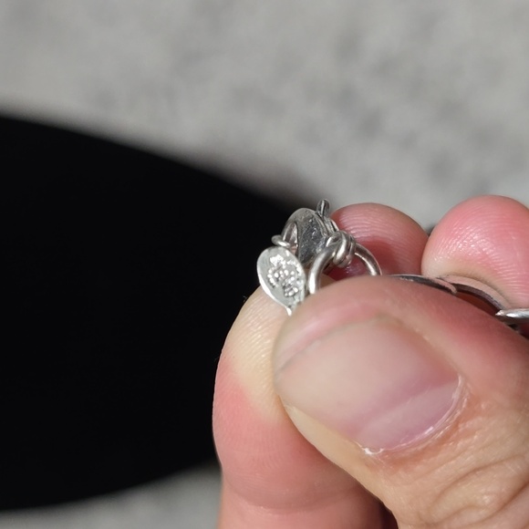 PREMIER DESIGNS Mother of Pearl Abalone Moda Necklace, Statement Leaf Necklace - Picture 6 of 10